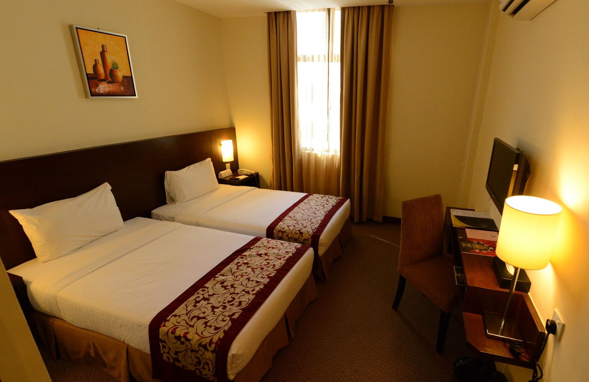 The Grand Puteri Hotel Κουάλα Τερενγκάνου Εξωτερικό φωτογραφία