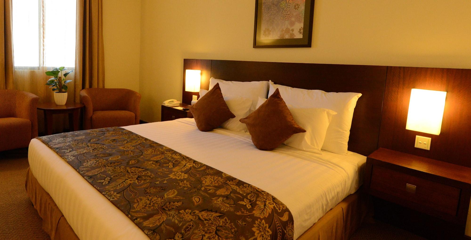The Grand Puteri Hotel Κουάλα Τερενγκάνου Εξωτερικό φωτογραφία