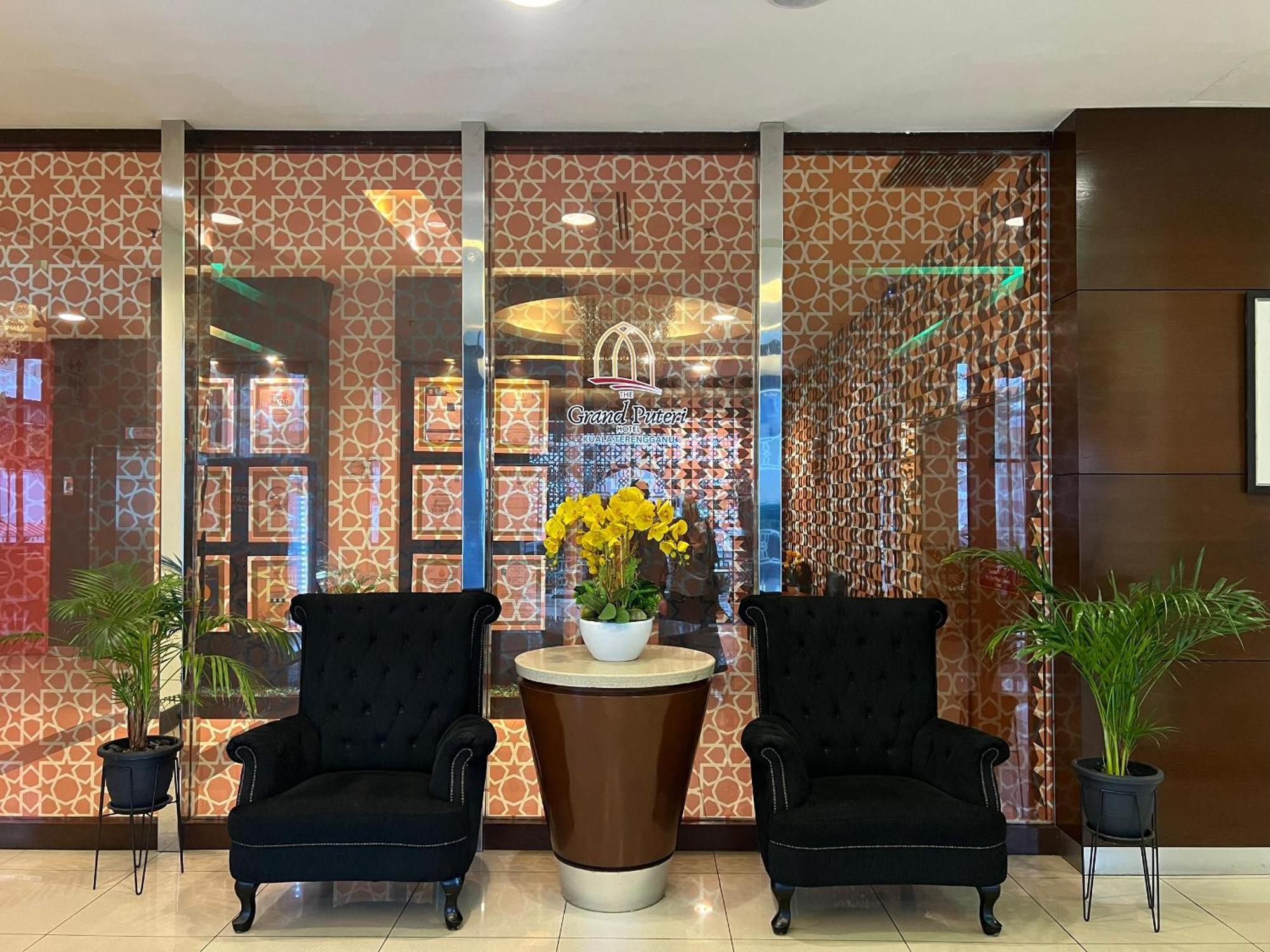 The Grand Puteri Hotel Κουάλα Τερενγκάνου Εξωτερικό φωτογραφία