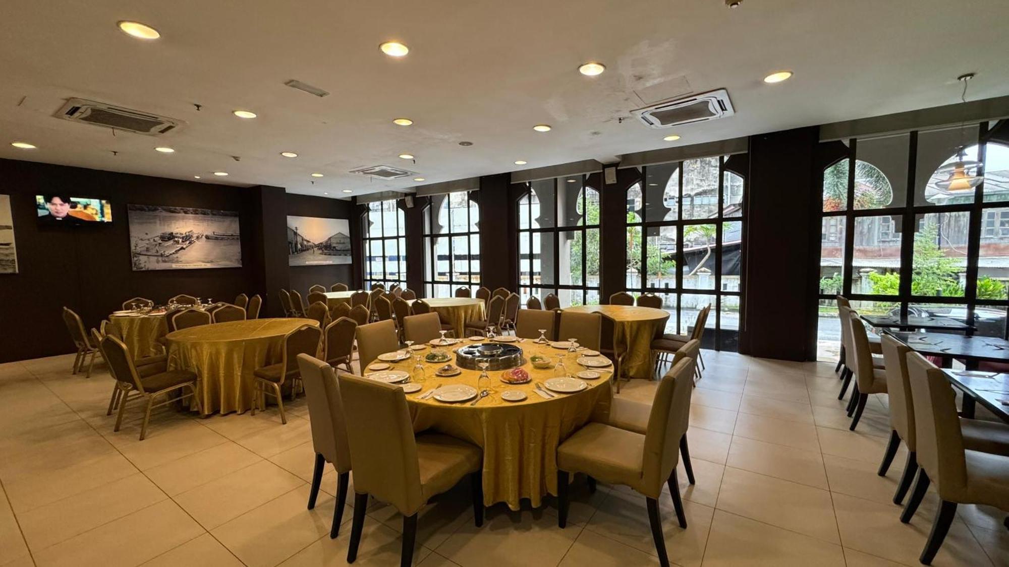 The Grand Puteri Hotel Κουάλα Τερενγκάνου Εξωτερικό φωτογραφία