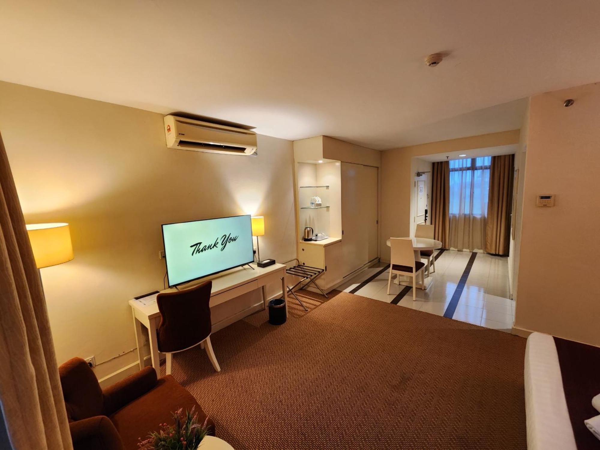 The Grand Puteri Hotel Κουάλα Τερενγκάνου Εξωτερικό φωτογραφία